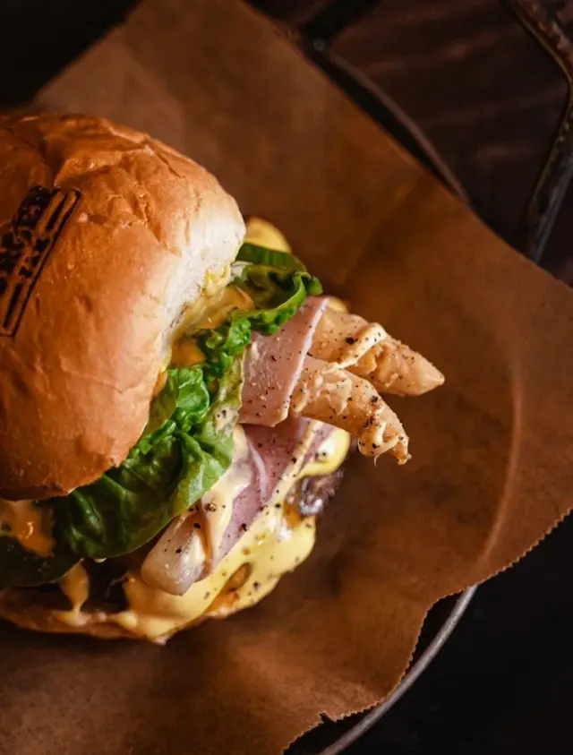 BookNoFees: Restorāns – Burger Fam – Datteln – Burger Fam, foto 3