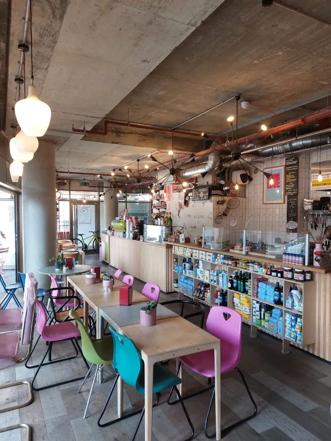 BookNoFees: Kafejnīca – 21 Sid Tarot & Coffee – London – 21 Sid Tarot & Coffee, foto 1