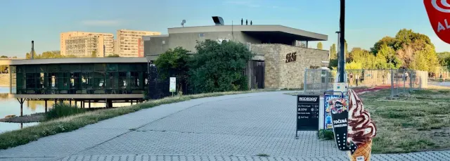 BookNoFees: Restorāns – SiSi – Bratislava – SiSi, foto 2