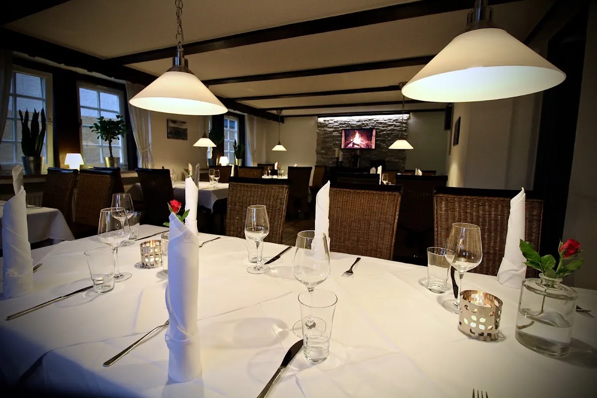 BookNoFees: Restorāns – Pampeses – Hilchenbach – Lauku apgabali, foto 1