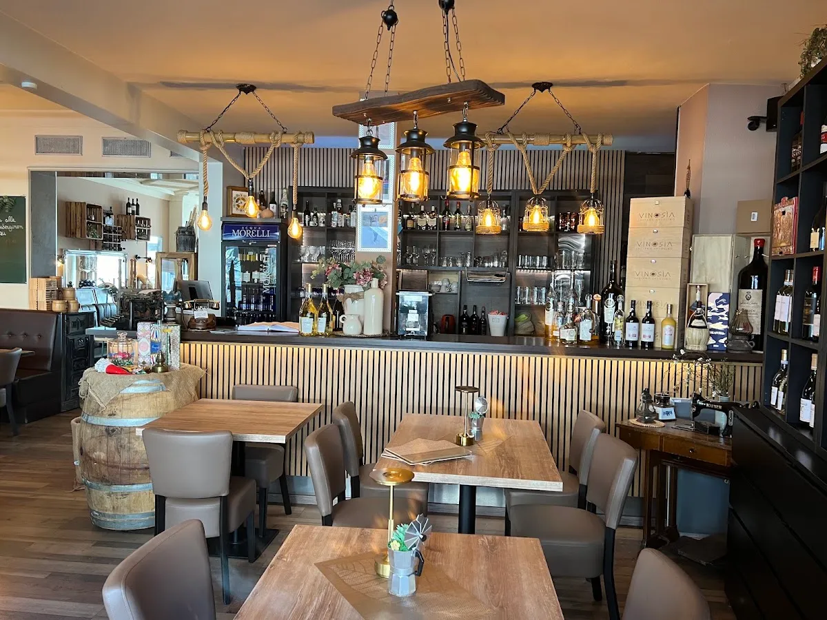 BookNoFees: Restorāns – Pizzeria Trattoria Italiana Stefi – Lippstadt – Picas restorāns un itāļu trattorija „Stefi”, foto 1