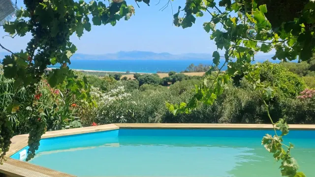 BookNoFees: Mierīga villa ar privāto baseinu un skatu uz Āfriku – Tarifa