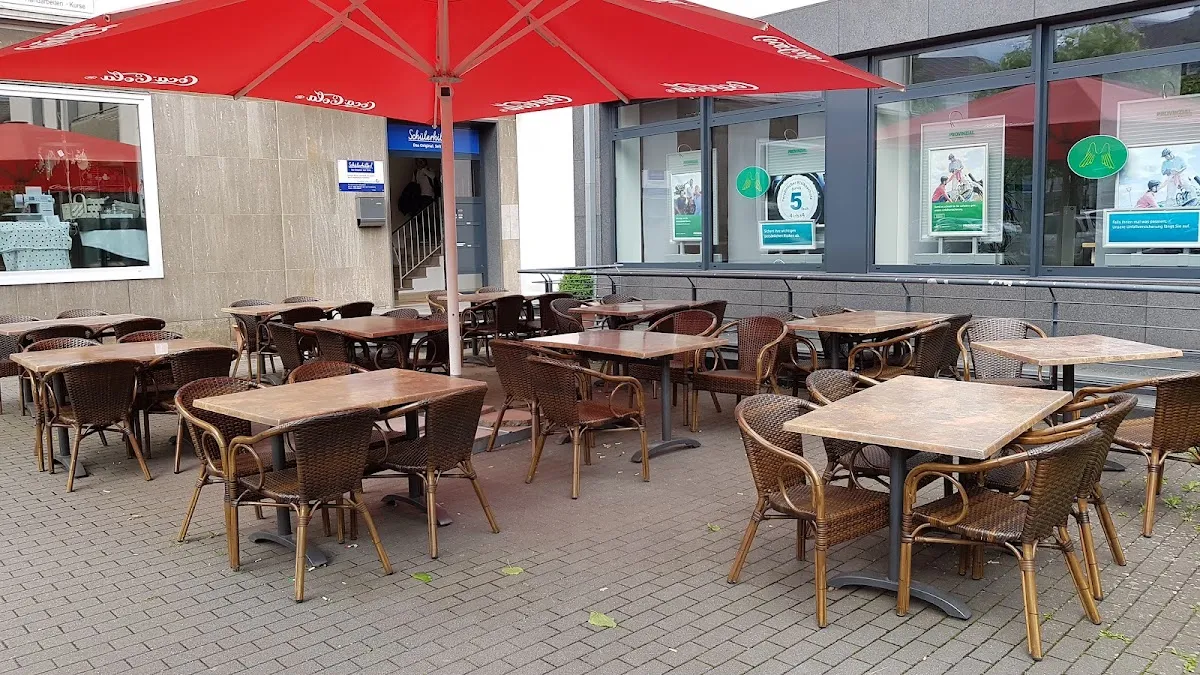 BookNoFees: Restorāns – Etna Pizzeria – Wenden – „Etna“ picērija, foto 1