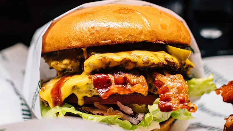 BookNoFees: Uzkodu bārs – Burgermeister Eberswalder – Berlin – Ebersvaldes mērs, foto 1