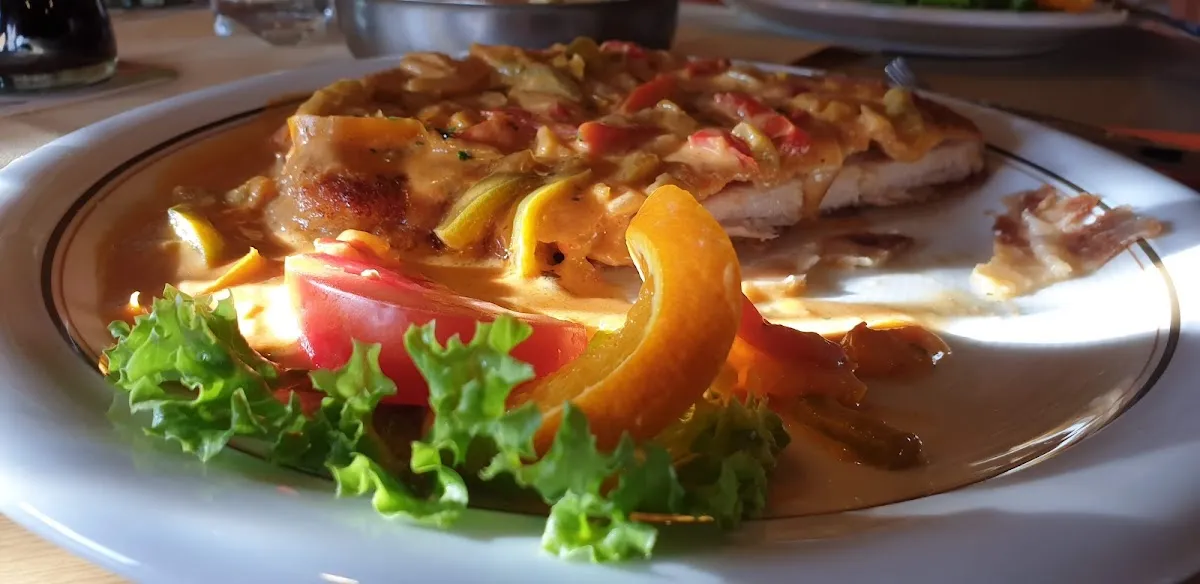 BookNoFees: Restorāns – Gasthof Cafe Belz – Kreuztal – Viesnīca-kafejnīca „Belz“, foto 1