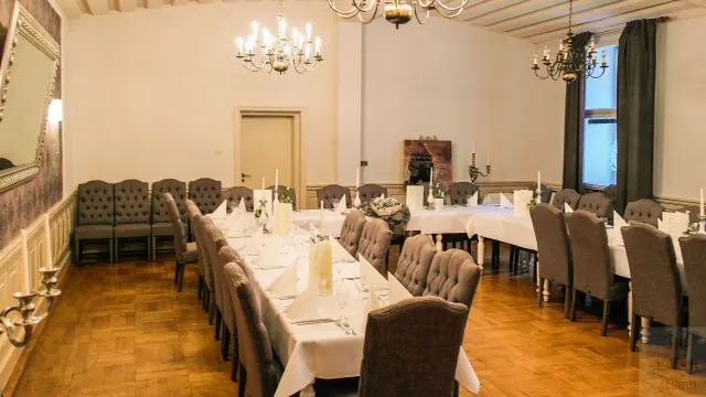 BookNoFees: Restorāns – Im Wilden Mann – Soest – „Mežonīgais vīrs“, foto 3