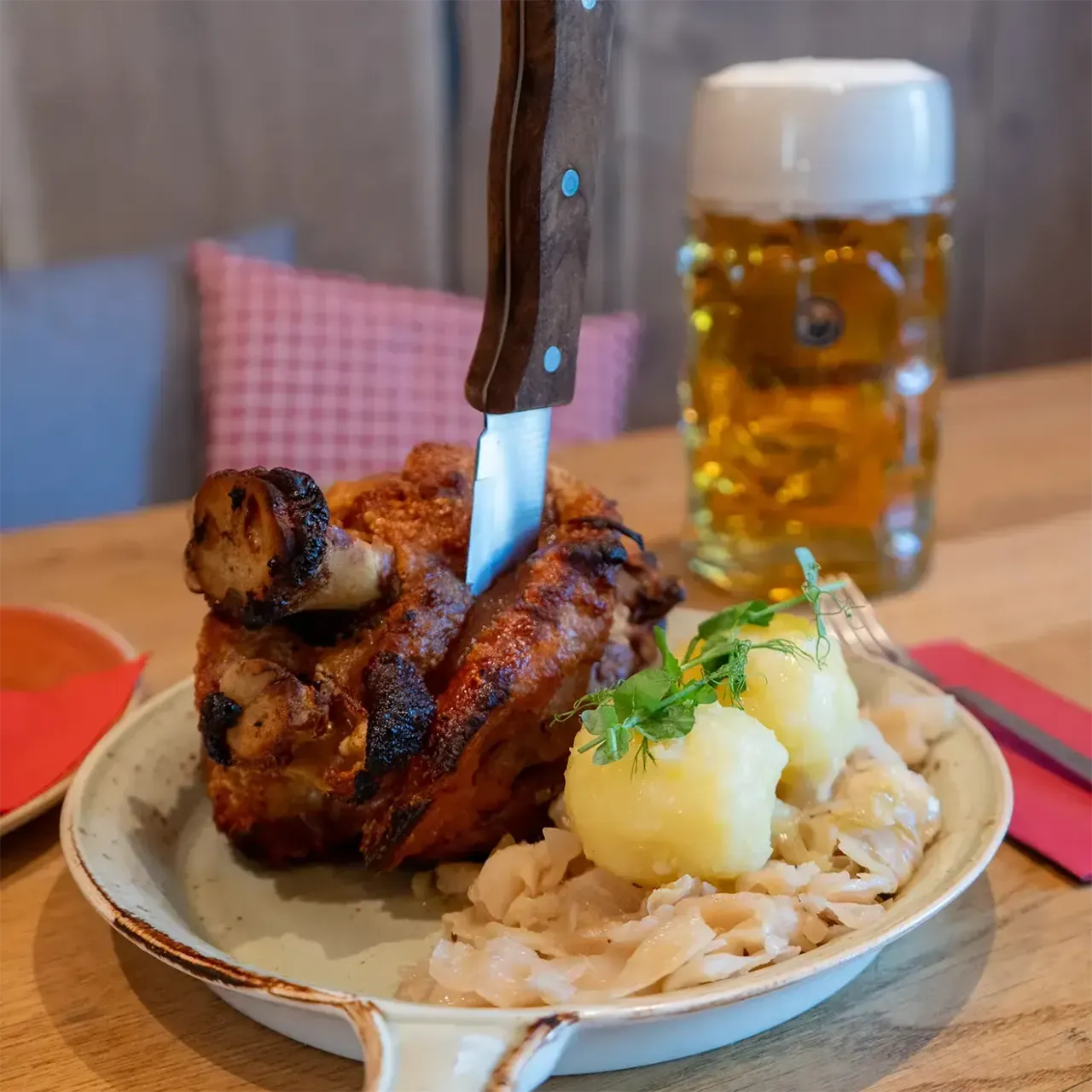 BookNoFees: Restorāns – Benediktiner Wirtshaus – Attendorn – Benediktīniešu krodziņš, foto 1