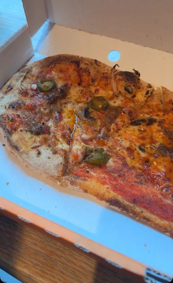 BookNoFees: Uzkodu bārs – Digg Pizza – Oslo – Digg Pizza, foto 2