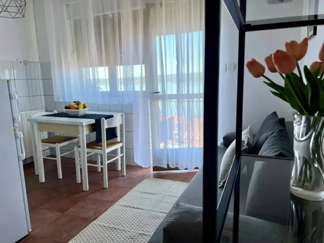 BookNoFees: brīvdienu māja, Crikvenica – Dzīvoklis „Jasna“ – elpu aizraujoši saulrieti