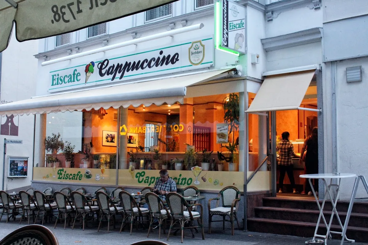 BookNoFees: Restorāns – Eiscafé Cappuccino – Altena – Eiscafé Cappuccino, foto 1
