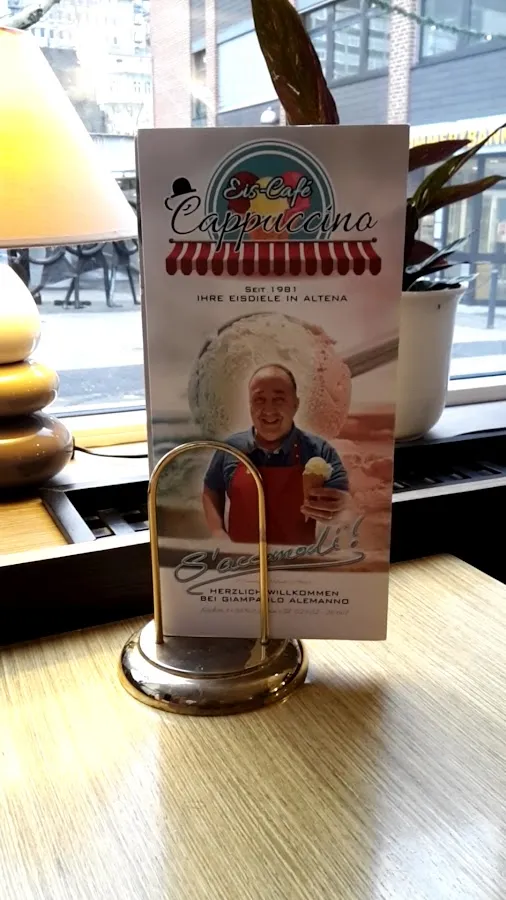 BookNoFees: Restorāns – Eiscafé Cappuccino – Altena – Eiscafé Cappuccino, foto 3