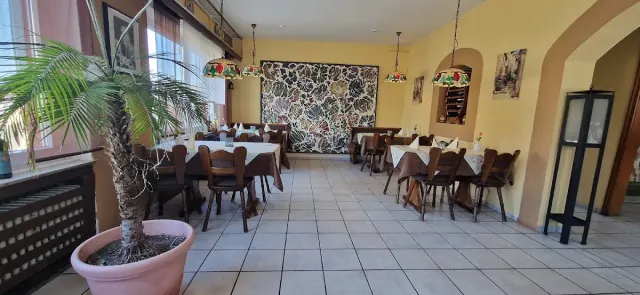 BookNoFees: Restorāns – Bella Italia – Lippetal – Skaistā Itālija, foto 2