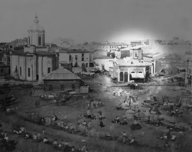 BookNoFees: Restorāns – Cafeneaua Veche 9 – Bucharest – Kafejnīca „Veche 9”, foto 3