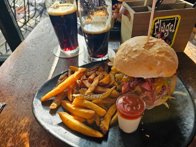 BookNoFees: Restorāns – Blackwater Irish Pub Winterberg – Winterberg – „Blackwater“ īru krogs, Vinterbergā, foto 2