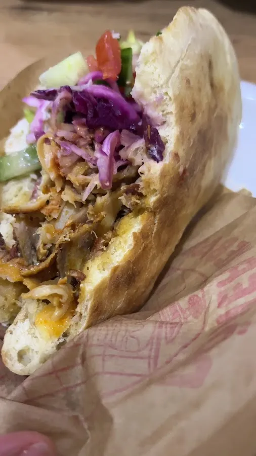 BookNoFees: Uzkodu bārs – Döner Express Kamil Cicek – Unna – „Döner Express“ Kamil Cicek, foto 3