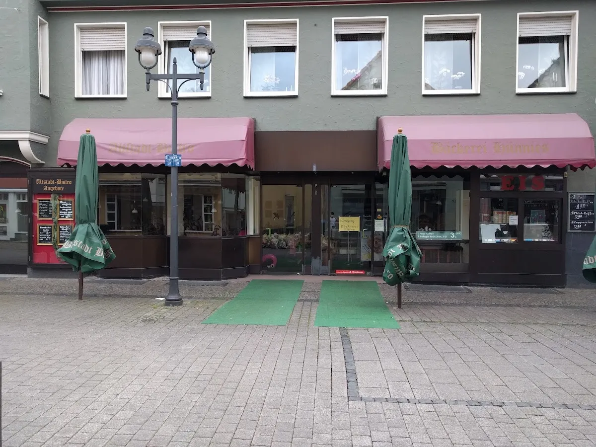 BookNoFees: Restorāns – Bäckerei & Altstadt-Bistro Hünnies – Werl – Maizes ceptuve un vecpilsētas bistro „Hünnies“, foto 1