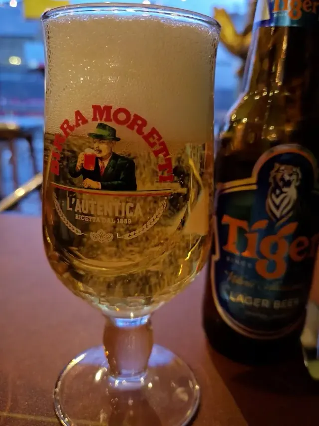 BookNoFees: Uzkodu bārs – Tuk Away – Dublin – Tu kļūdies, foto 2