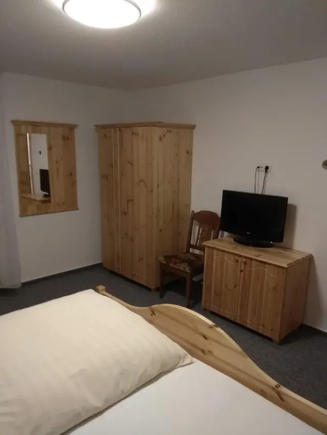 BookNoFees: Restorāns – Hotel Zur Bauernschänke – Drolshagen – Viesnīca „Zur Bauernschänke“, foto 3
