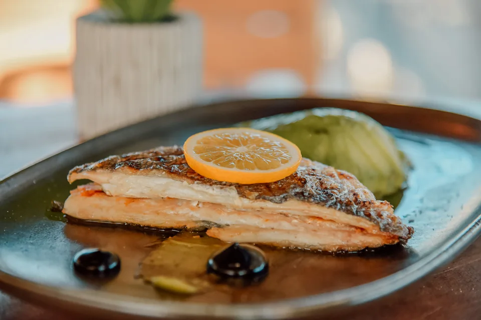 BookNoFees: Piemēra fotoattēls: Grilēta zivs