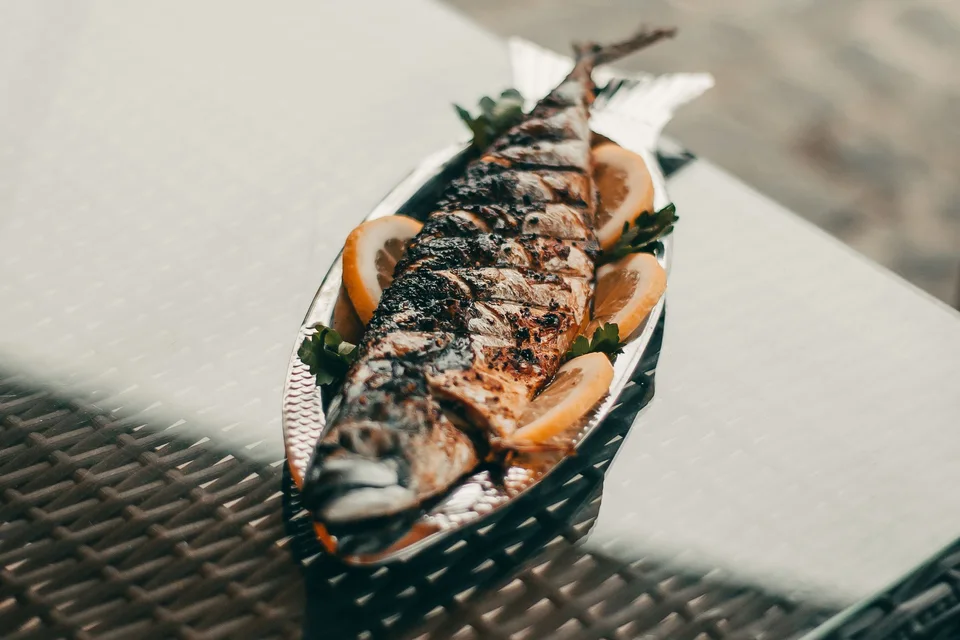 BookNoFees: Piemēra fotoattēls: Grilēta zivs