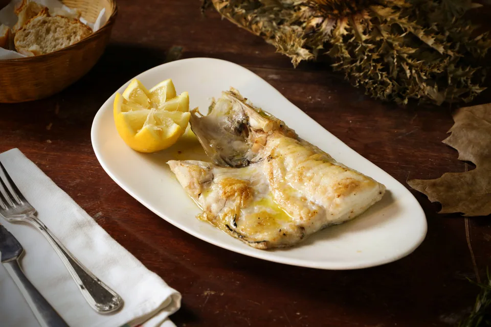 BookNoFees: Piemēra fotoattēls: Grilēta zivs